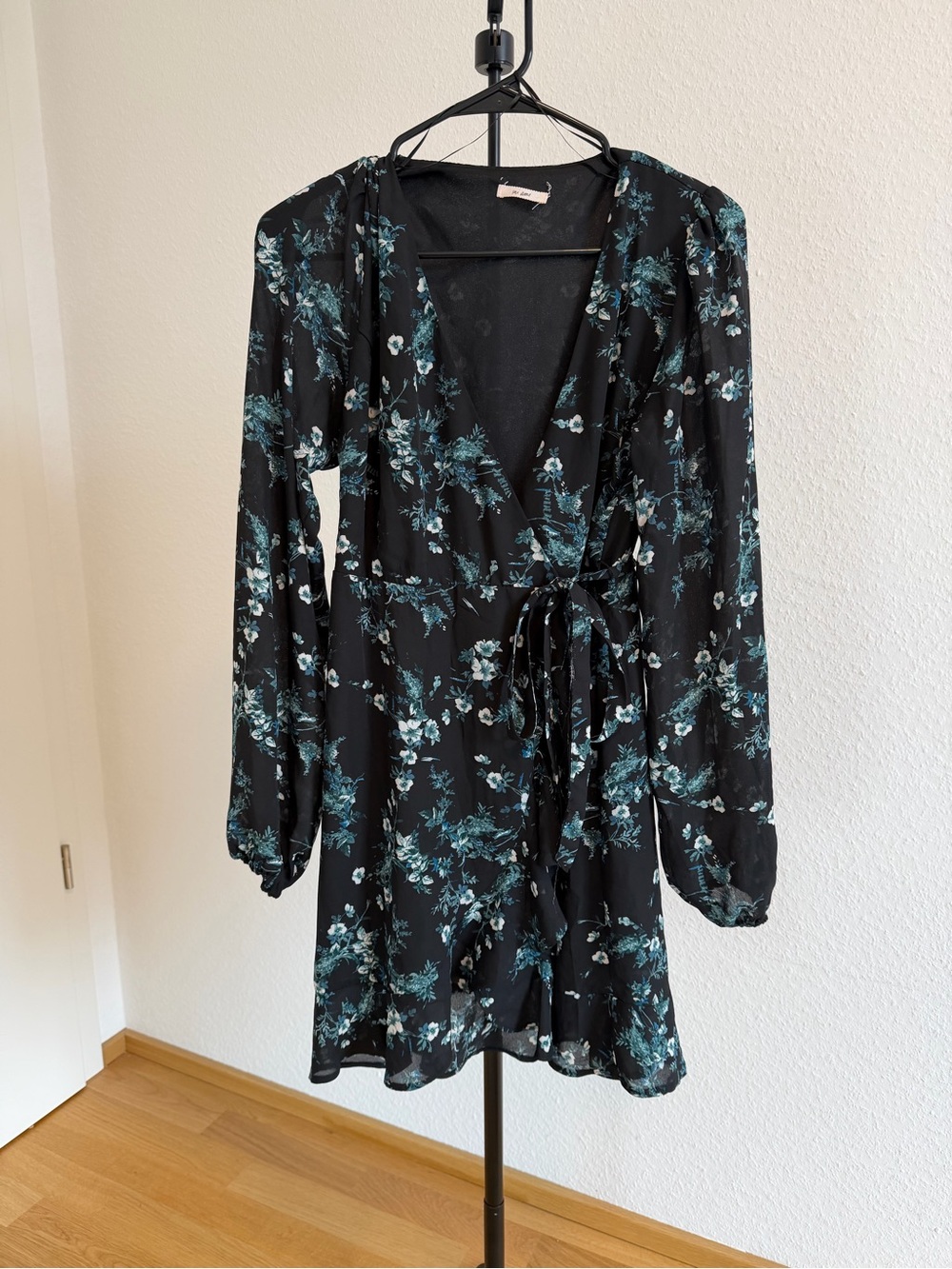 Francesca's Collections Black Floral Wrap Dress with Teal Accents